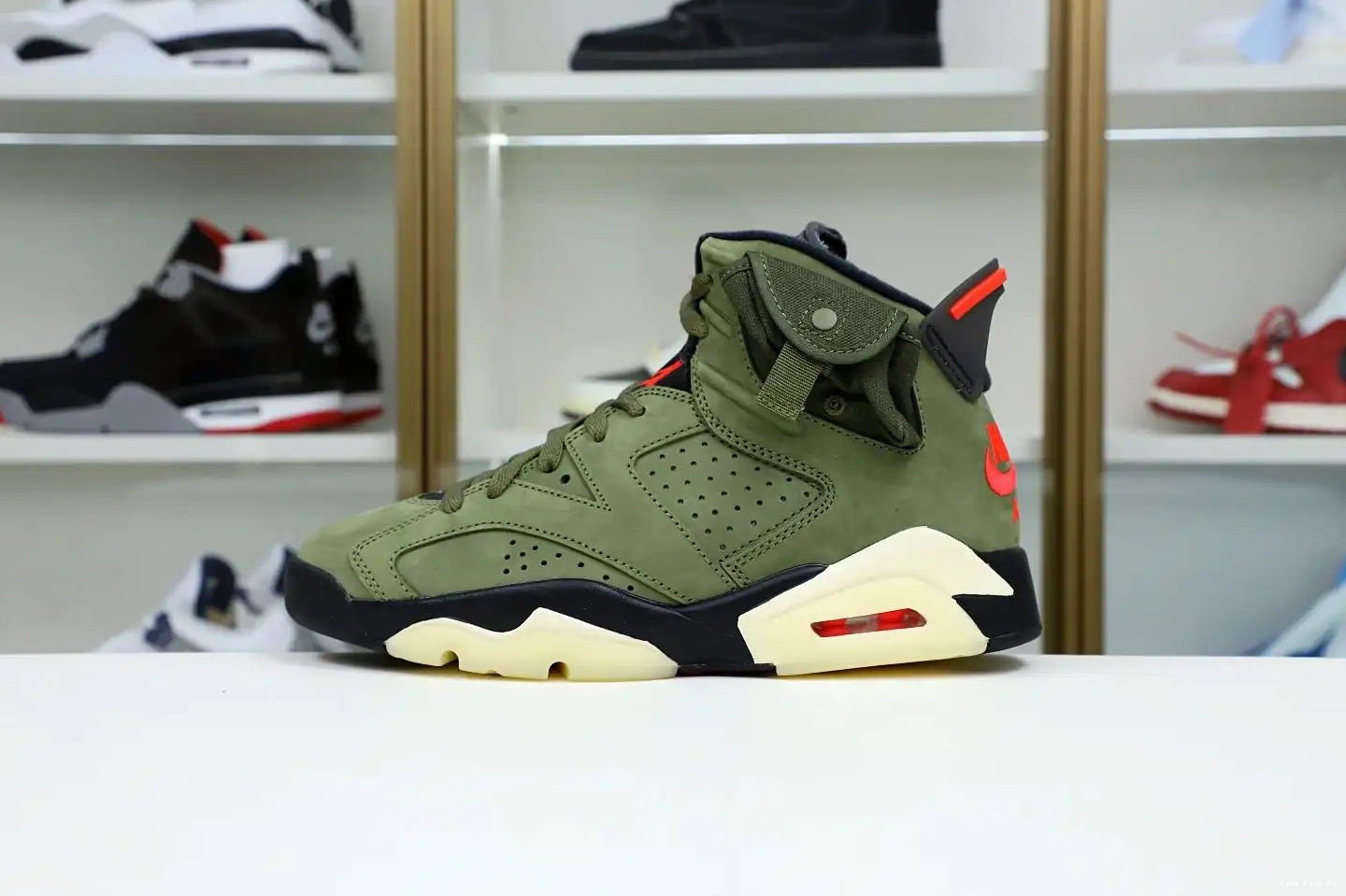 X Kimikick RETRO JORDAN AIR TRAVIS SCOTT 'OLIVE' 6 0807